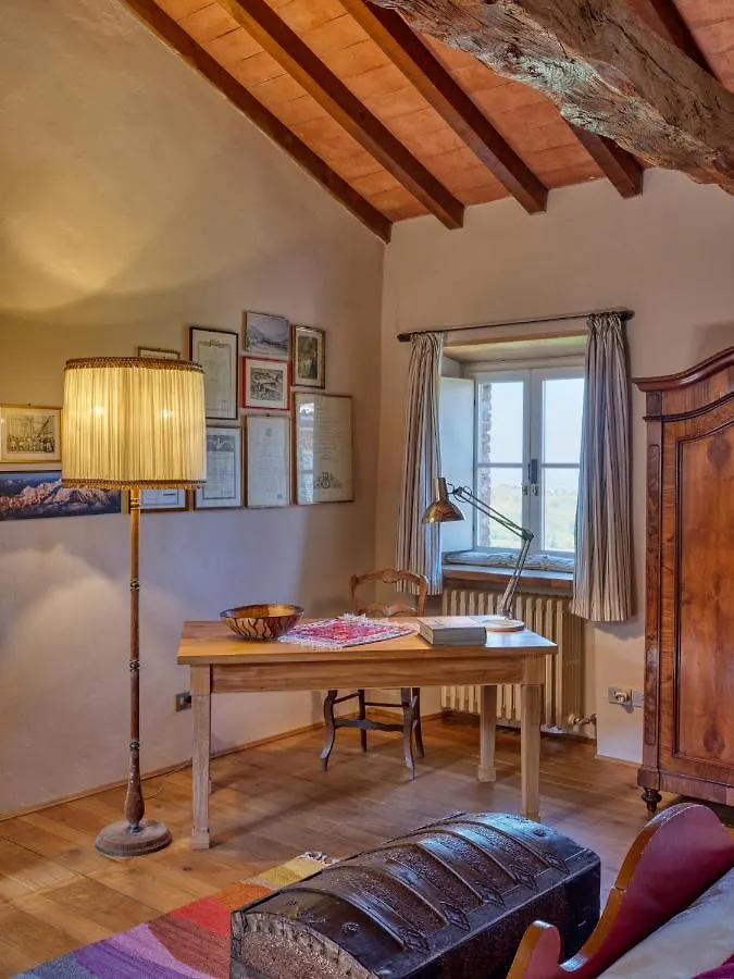 Il Castello Di Tassara Bed and Breakfast 0*,  Italië