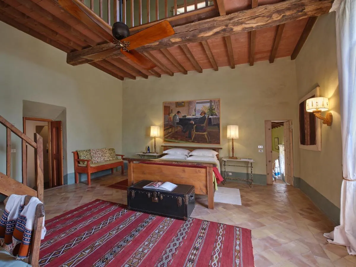 Il Castello Di Tassara Bed and Breakfast 0*,  Italië