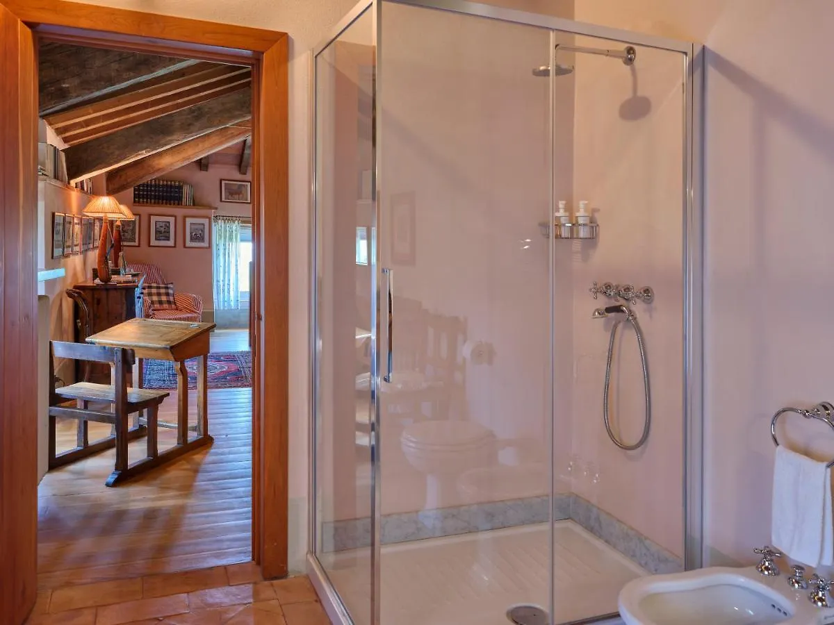 Il Castello Di Tassara Bed and Breakfast Bed & Breakfast